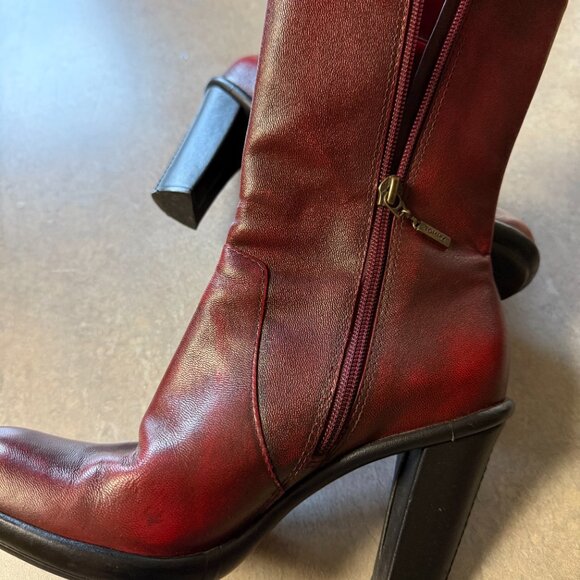 Tommy Hilfiger Burgundy Block Heel Ankle Boots Women’s Size 7 1/2 - Picture 5 of 8